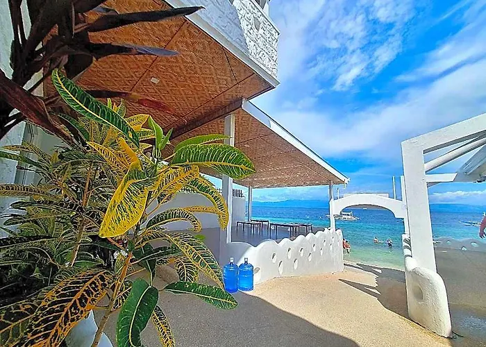 Brandnew Scuba Hotel 3*