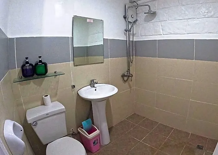 Brandnew Scuba Hotel 3*